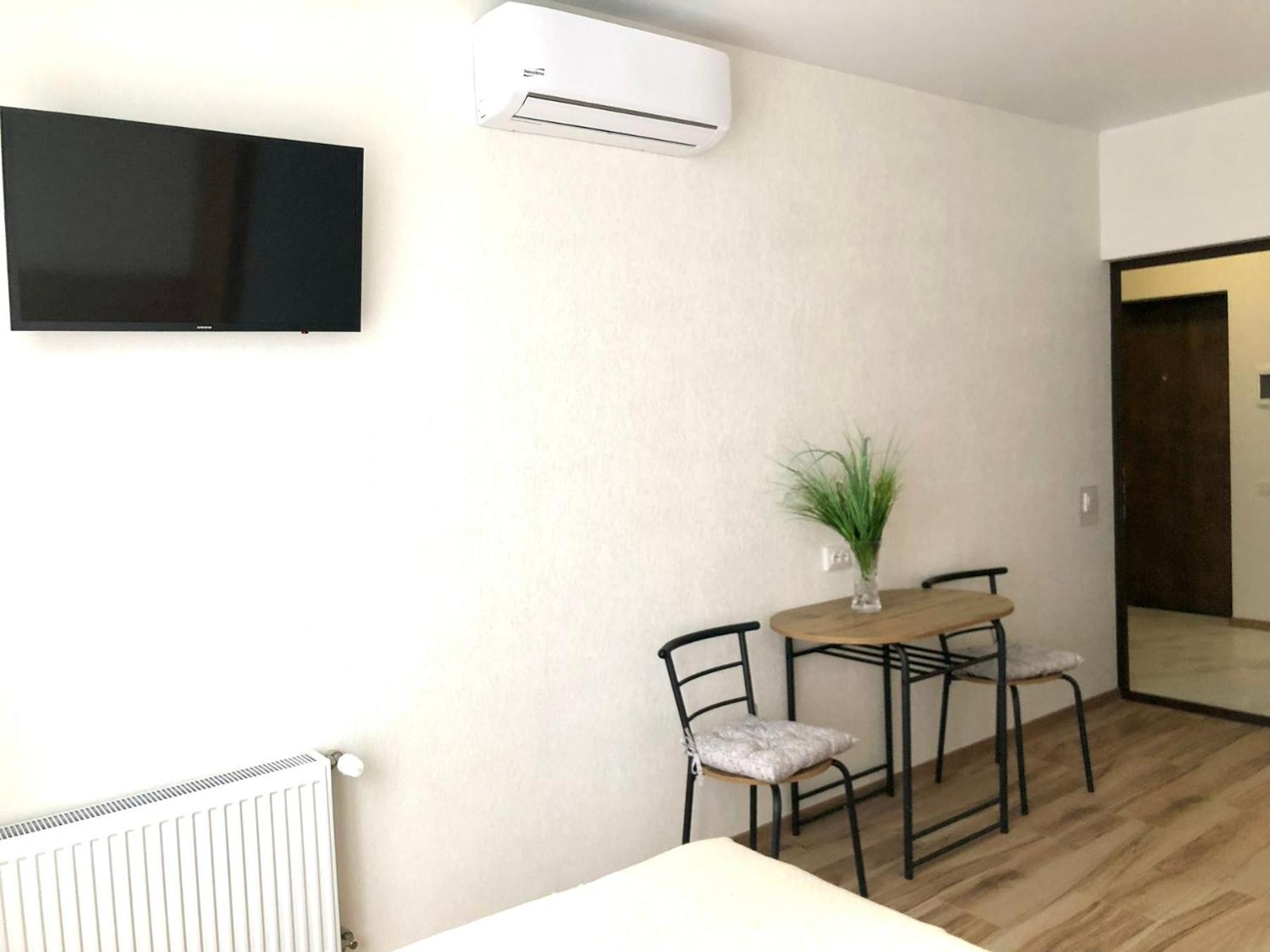 Osapart Hotel In A Complex Semycvit 2 Lviv Exterior foto